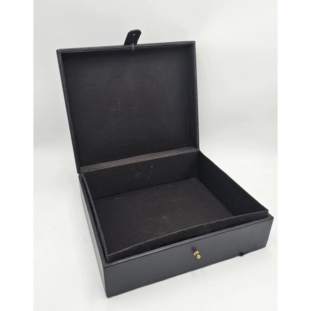 Brown Leather Photo Keepsake Storage Box With 2 Matching 3-Ring Binders